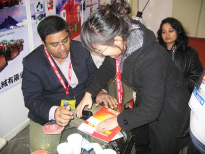 客戶來(lái)訪06